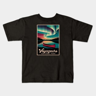 Voyageurs National Park Vintage Aurora Kids T-Shirt